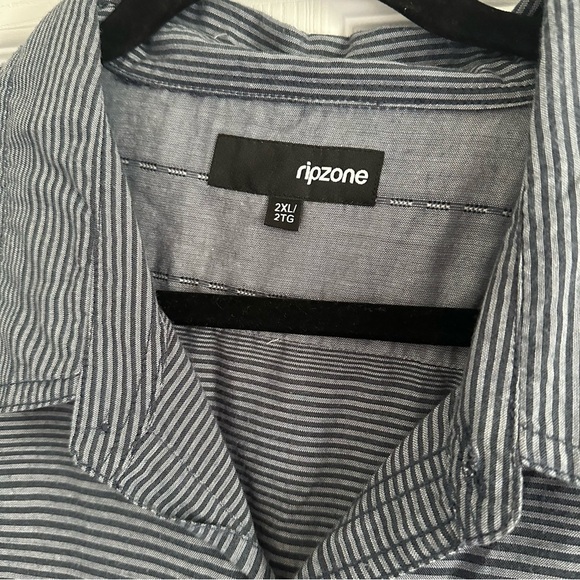 Size XXL Lot of 3 Ripzone Comfort Stretch Short Sleeve Dress Shirts - Picture 13 of 13